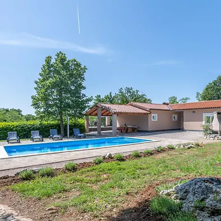 Villa Sarai Cubanici